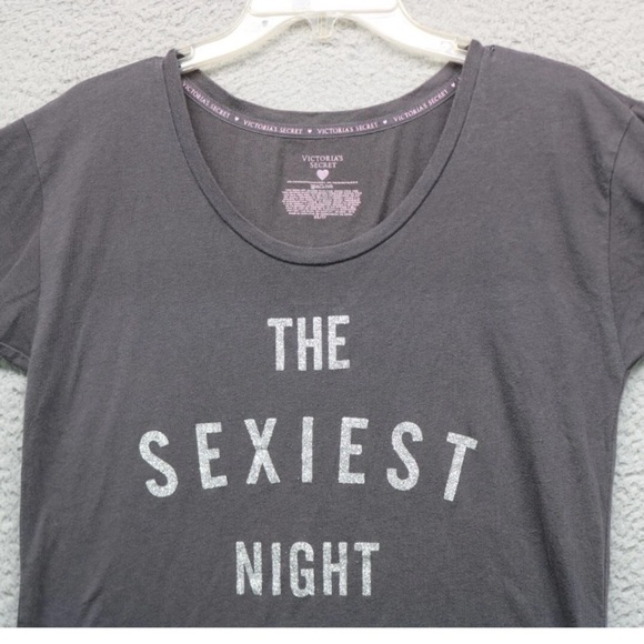 Victoria's Secret Fashion show “ The Sexiest Night on Earth" Sleepshirt-Size M - Picture 5 of 7